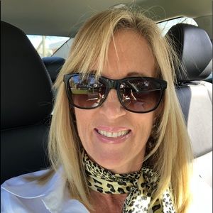 Meet your Posher, Linda